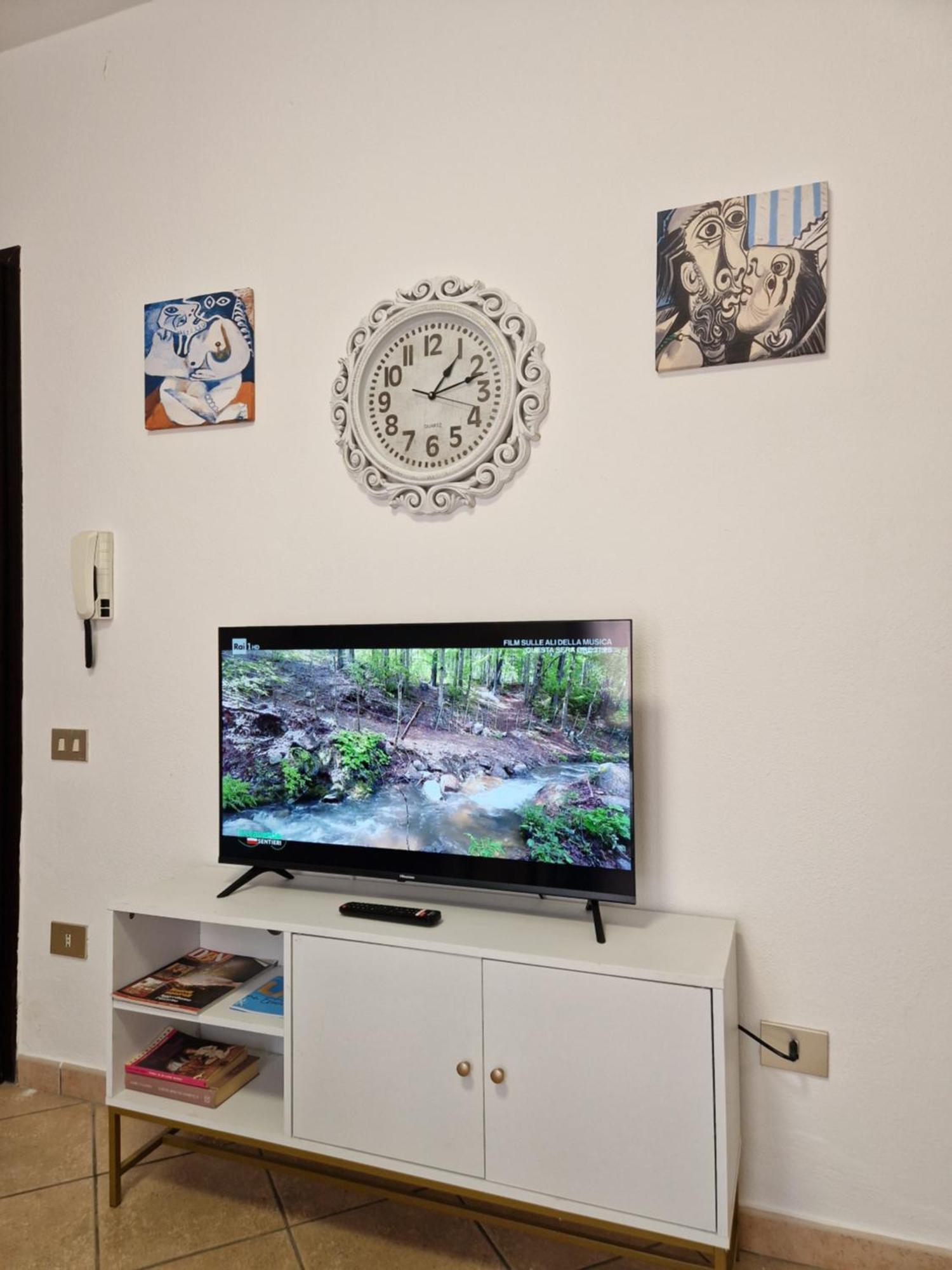 Dimora Rena Dorada - Apartment In Pula, Sardinia, Italy エクステリア 写真